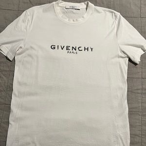 Givenchy T-shirt